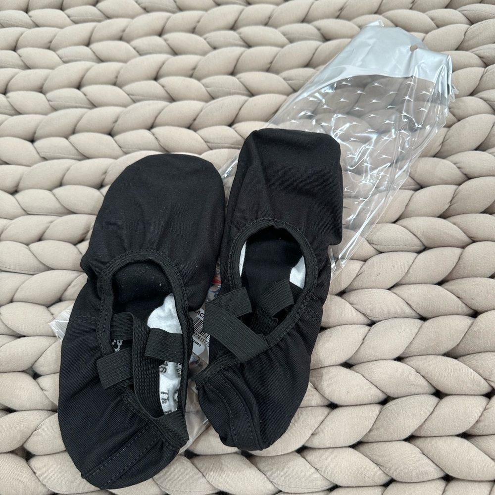 Black Ballet Flats SO DANCA